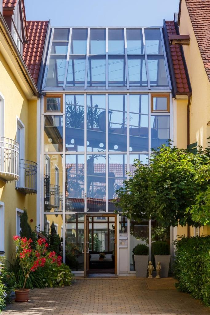 Neumaiers Hirsch -Gasthof Und Landhotel Weißenhorn Eksteriør billede